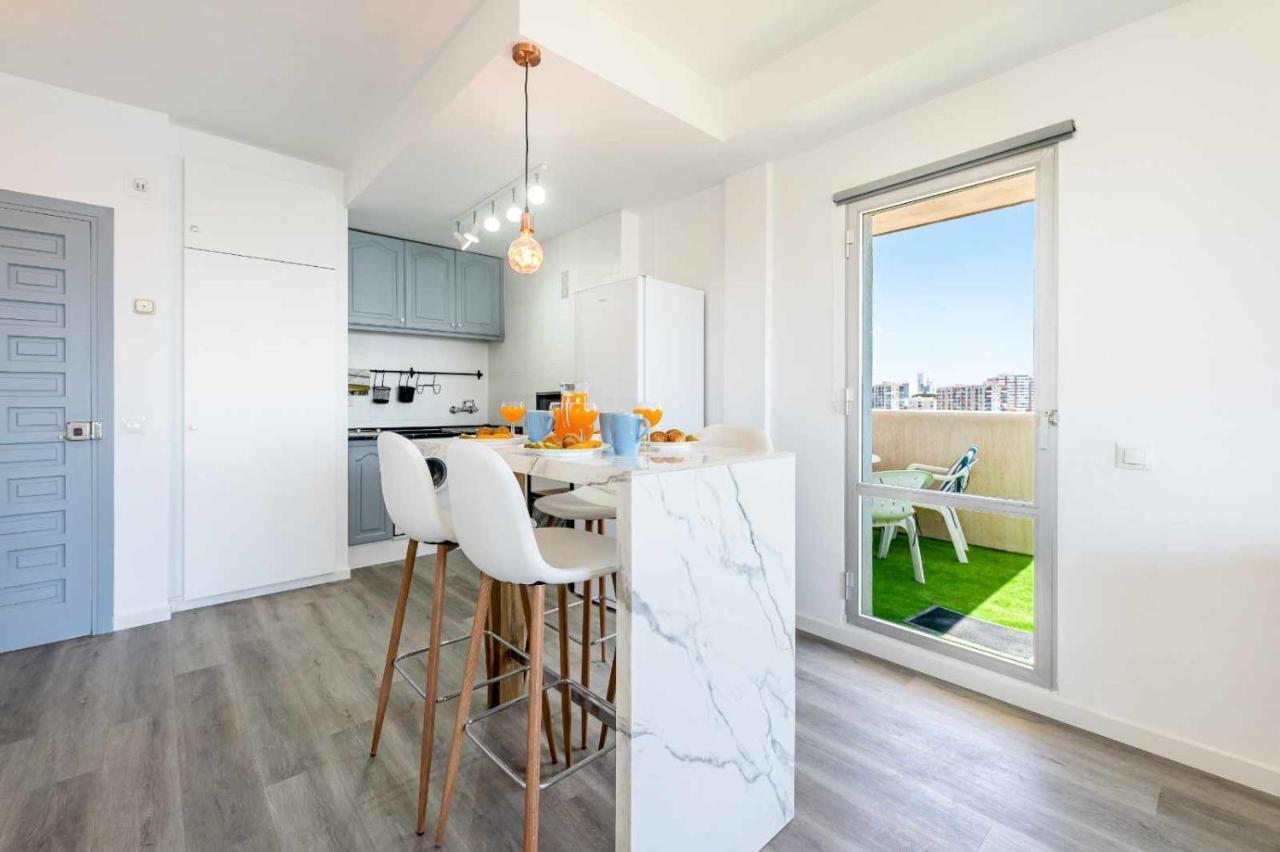 Benalbeach Apartamento Con Vistas Maravillosas Málaga Eksteriør bilde
