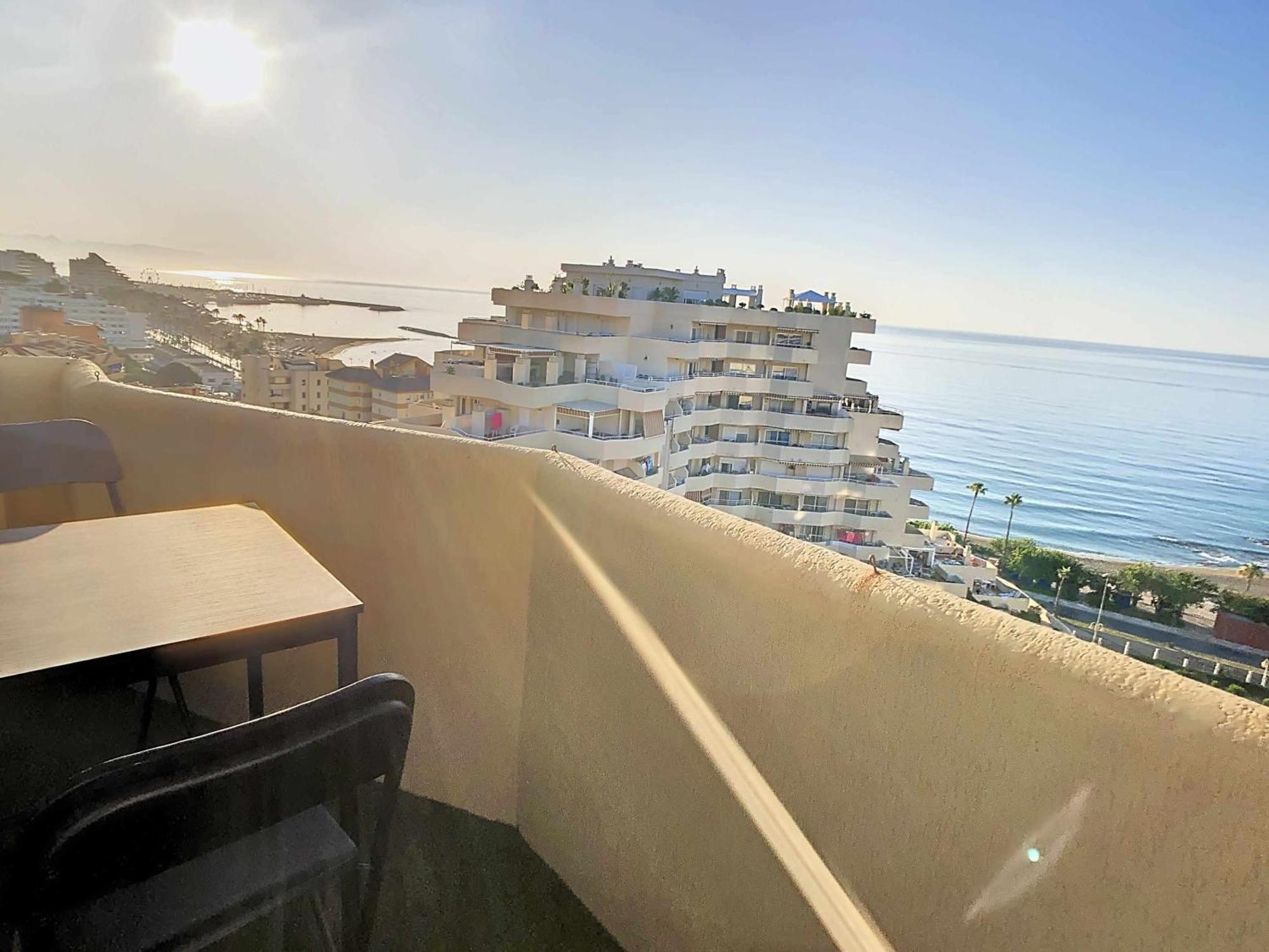 Benalbeach Apartamento Con Vistas Maravillosas Málaga Eksteriør bilde